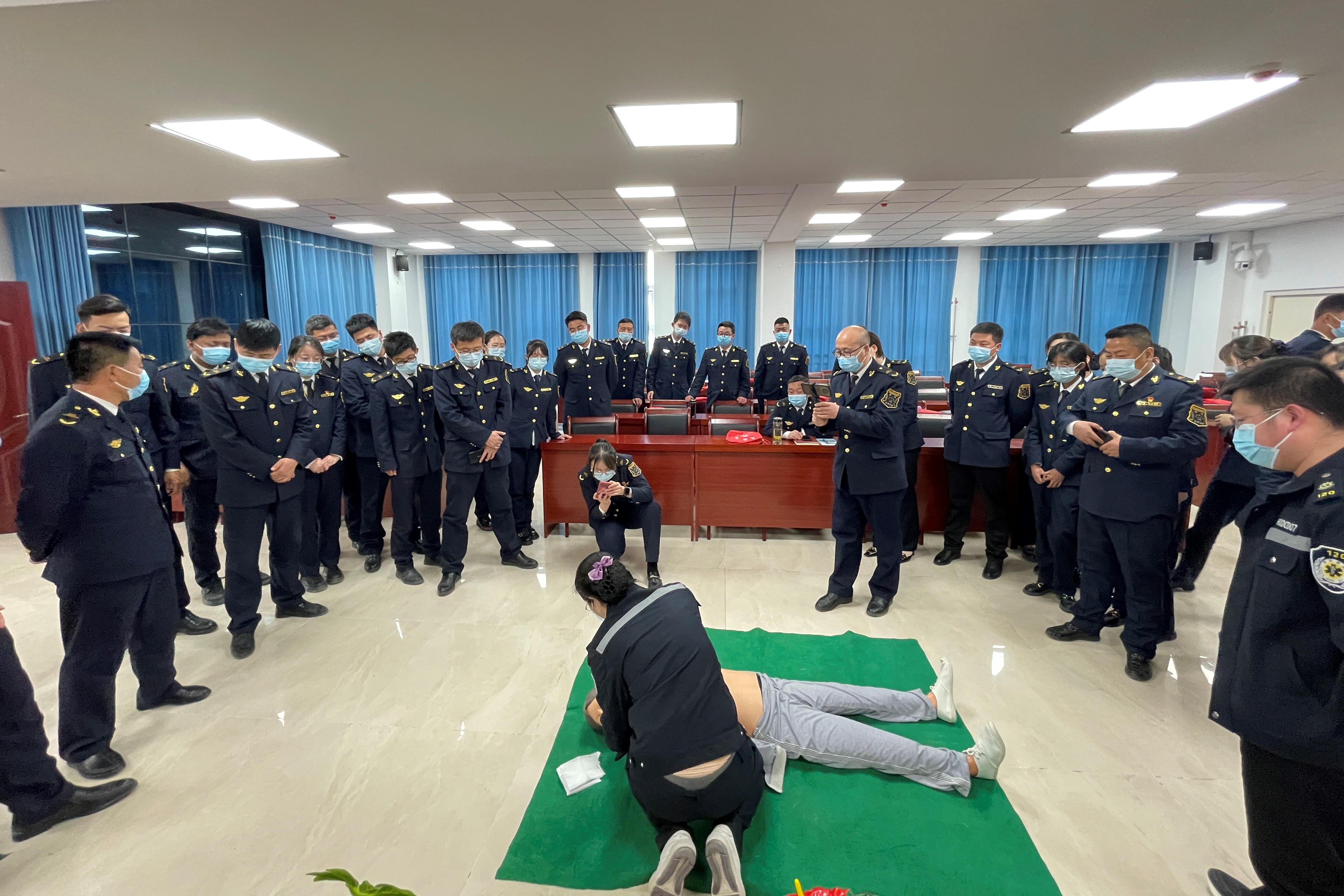 心肺复苏.png