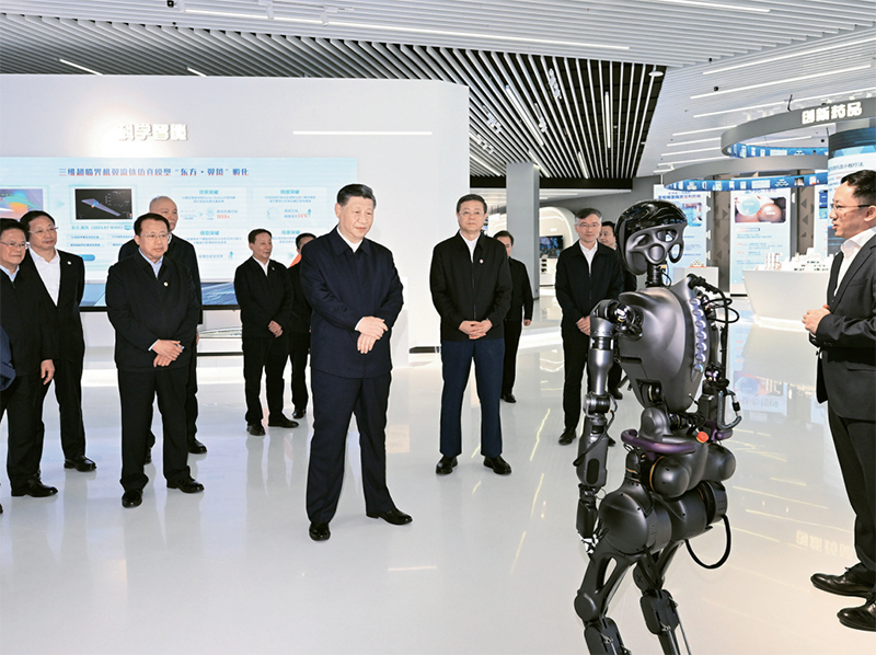 3.2023年11月28日至12月2日，习近平在上海考察.jpg