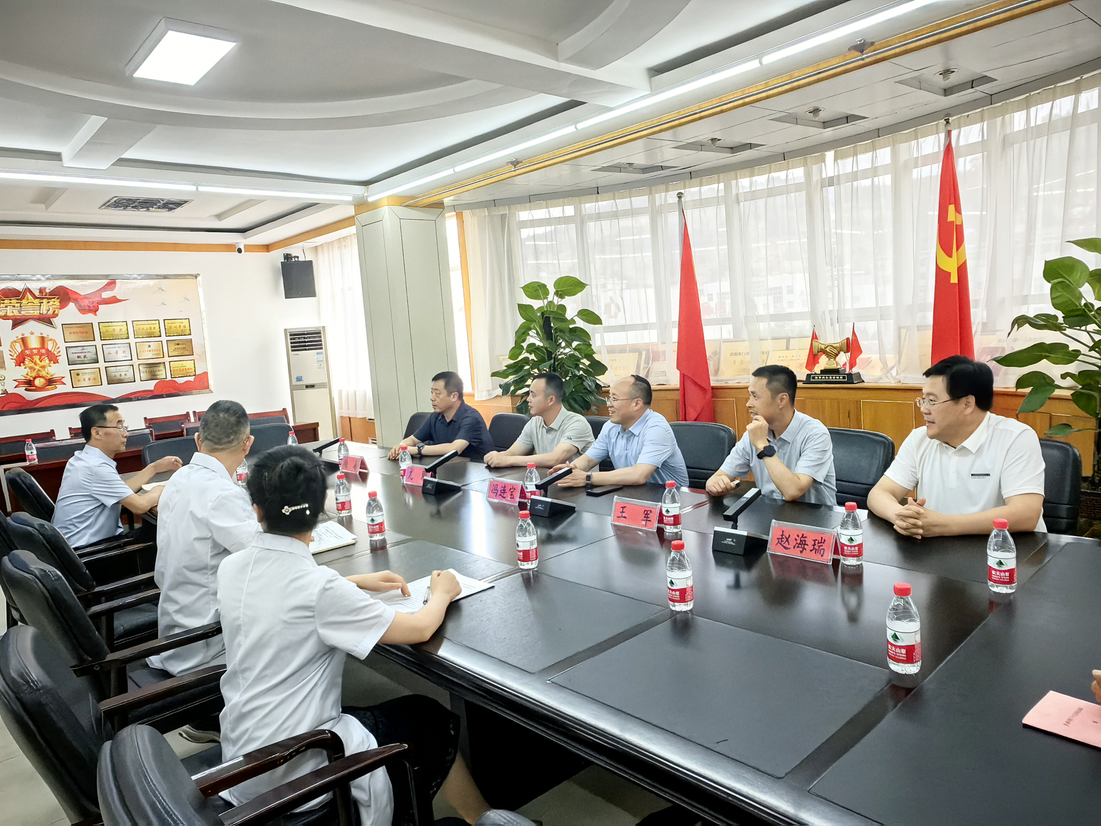 图片6.jpg 图片6.jpg