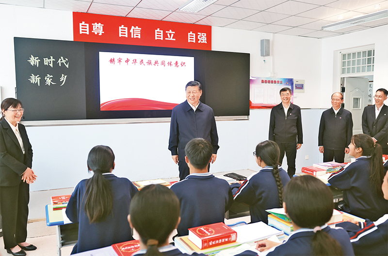 2.2024年6月18日至19日，中共中央总书记、国家主席、中央军委主席习近平在青海考察.jpg