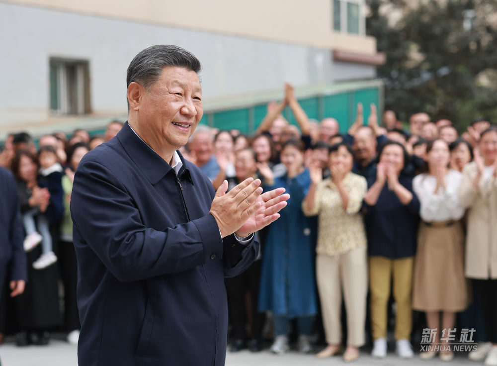 39.5.习近平在甘肃兰州市考察调研.jpeg
