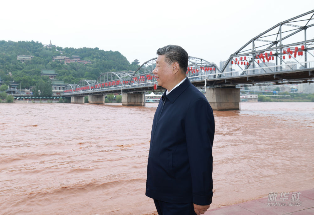 39.11.习近平在甘肃兰州市考察调研.jpeg