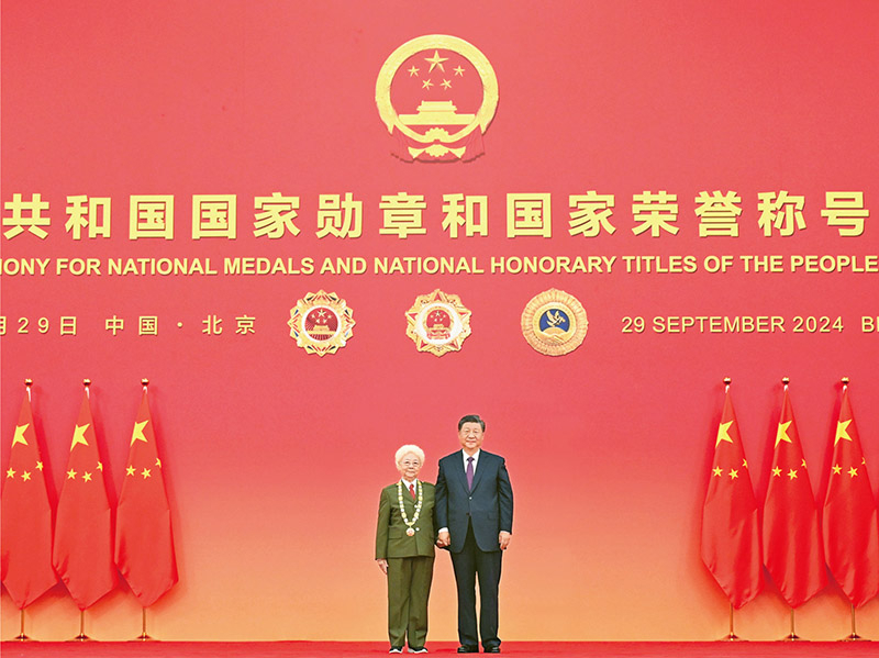 4.在文艺工作座谈会上的讲话.jpg
