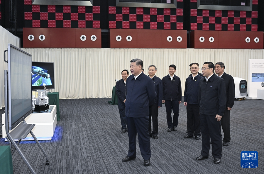 53.6.习近平近日在安徽考察.jpg