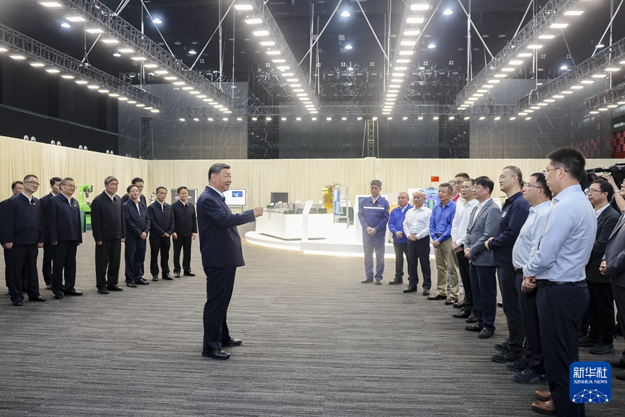 53.7.习近平近日在安徽考察.jpg