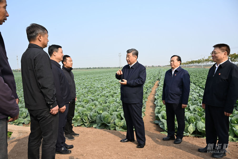 65.7.习近平在湖北考察调研.jpeg