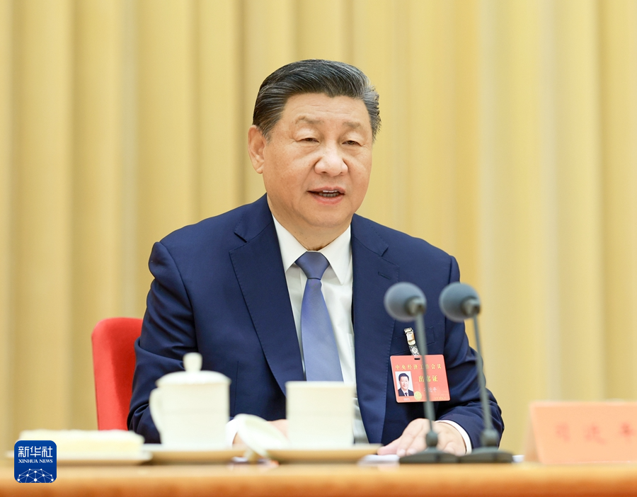 82.2.中央经济工作会议在北京举行 习近平发表重要讲话.jpg